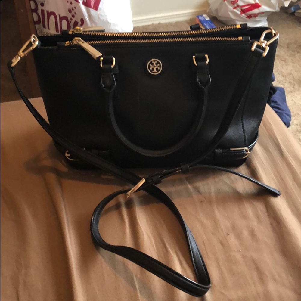 100% authentic Tory Burch Robinson bag
